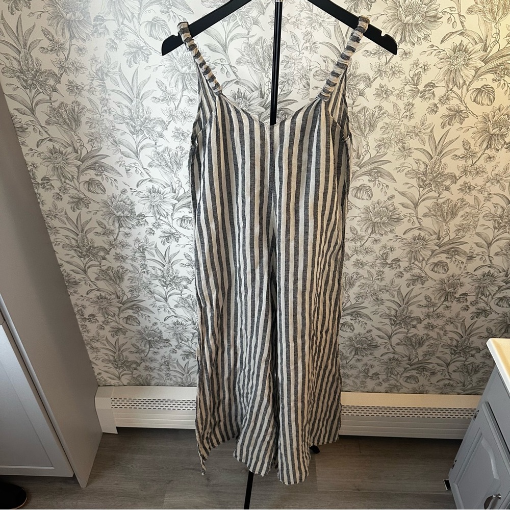 Striped Linen-Blend Jumpsuit in Natural and Navy